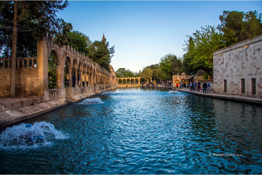 Diller ve Dinler Kenti Midyat Mardin & Şanlıurfa Turu